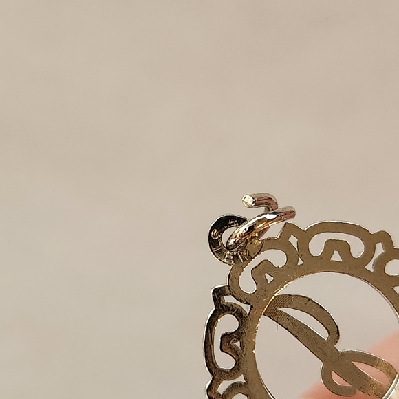 Sterling Silver Script 'J' Filigree Round Charm Pendant - Picture 3 of 4